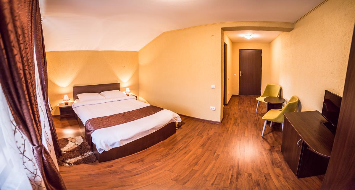 Heaven Hotel Saliste  Ngoại thất bức ảnh