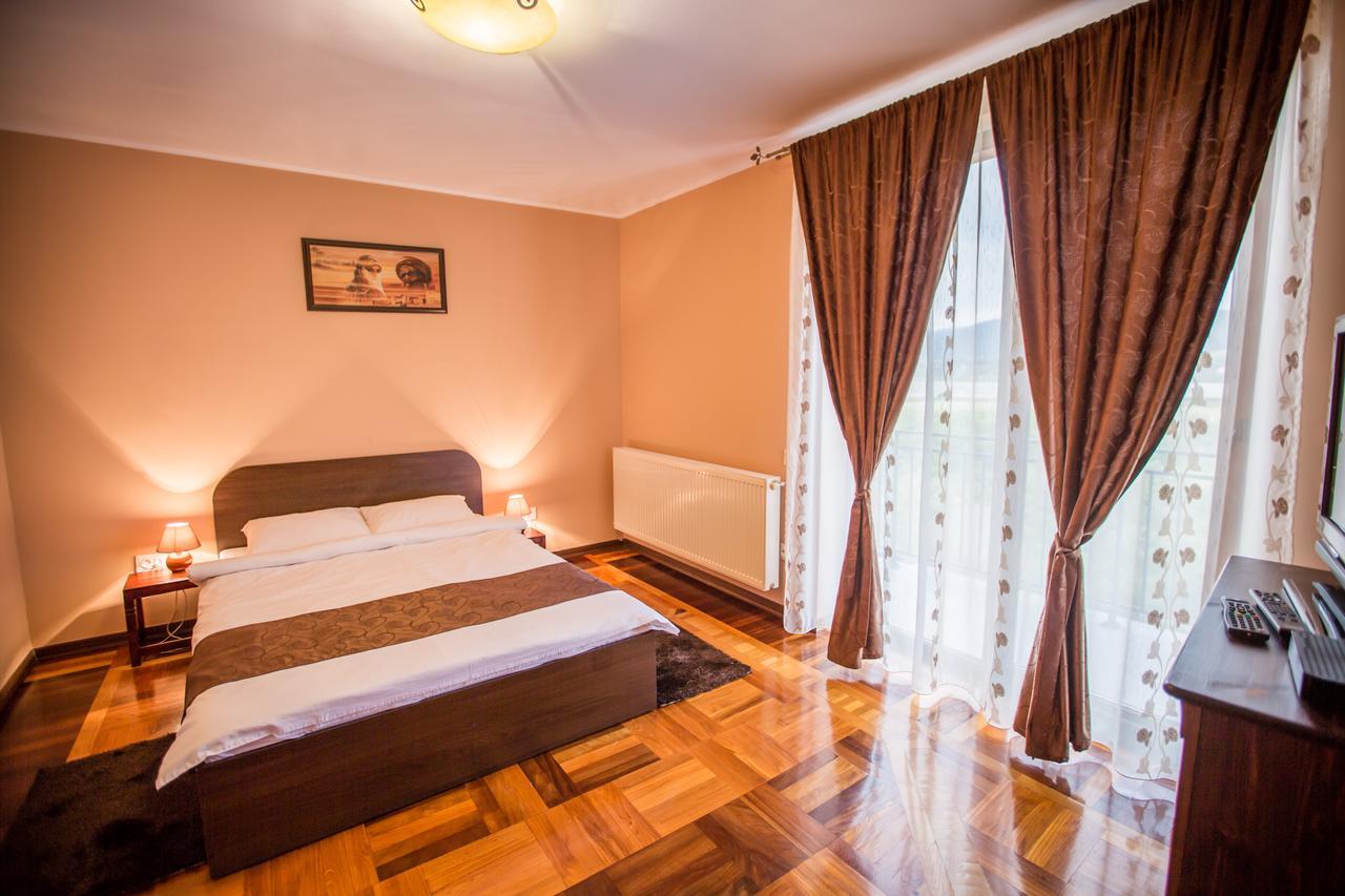 Heaven Hotel Saliste  Ngoại thất bức ảnh