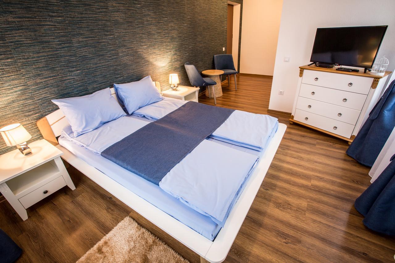 Heaven Hotel Saliste  Ngoại thất bức ảnh