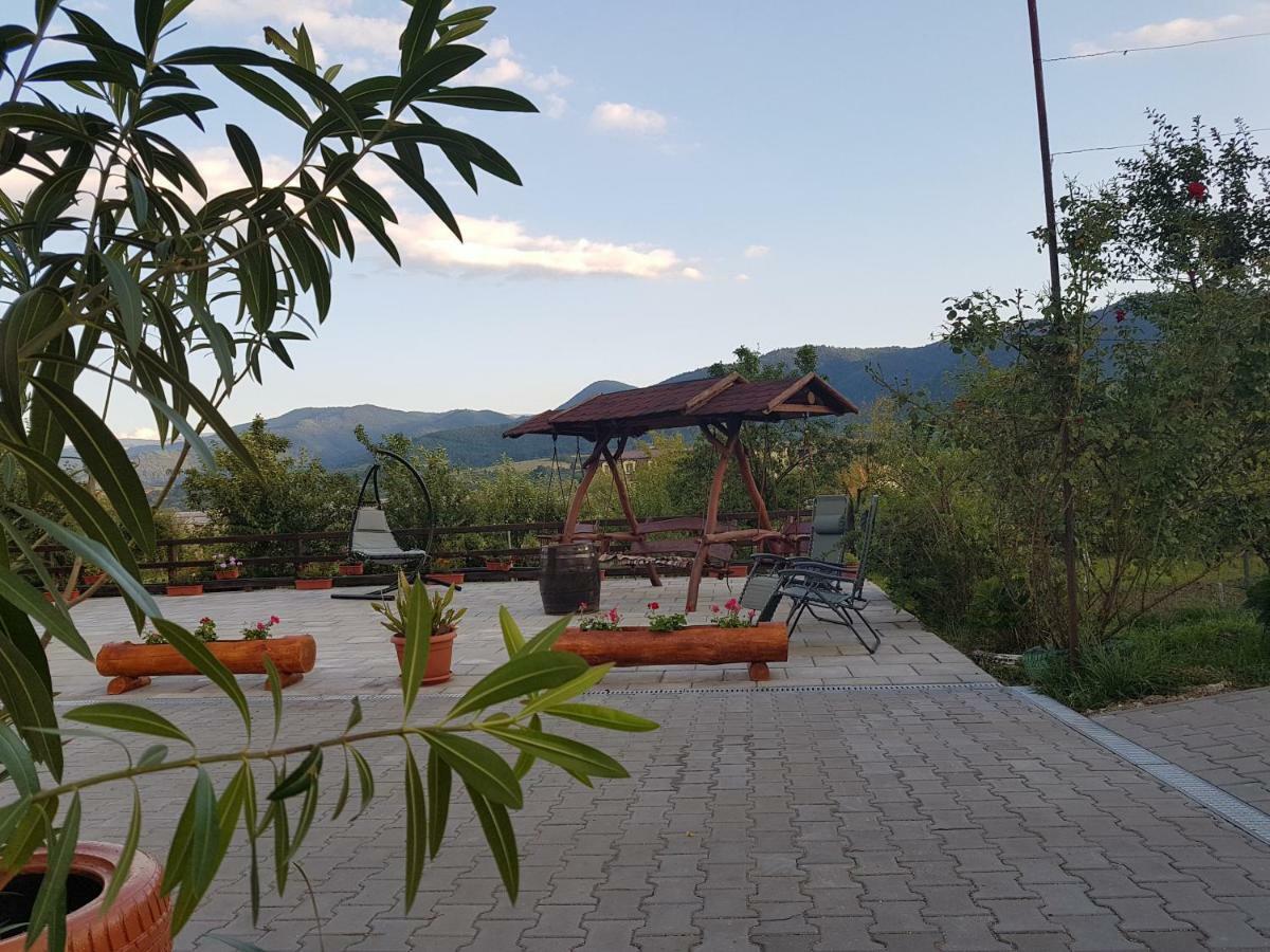 Heaven Hotel Saliste  Ngoại thất bức ảnh